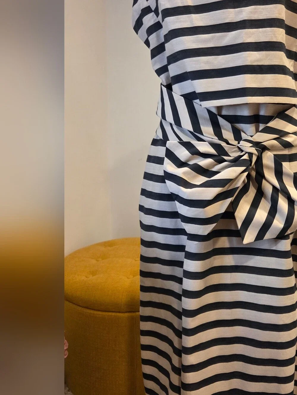 WEEKEND MAXMARA Striped Tie-Neck Sleeveless Dress in Black and White, Size 16 - Picture 7 of 16